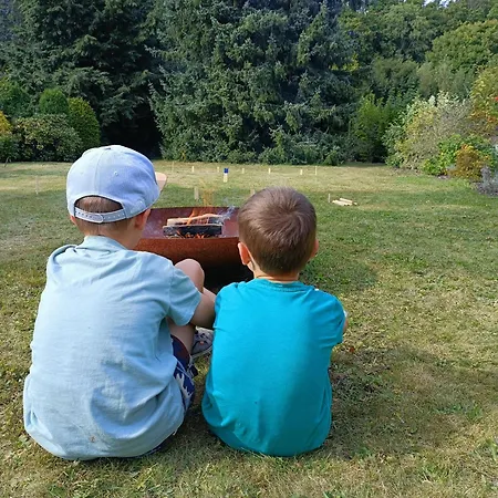 בית נופש Idas Garten *